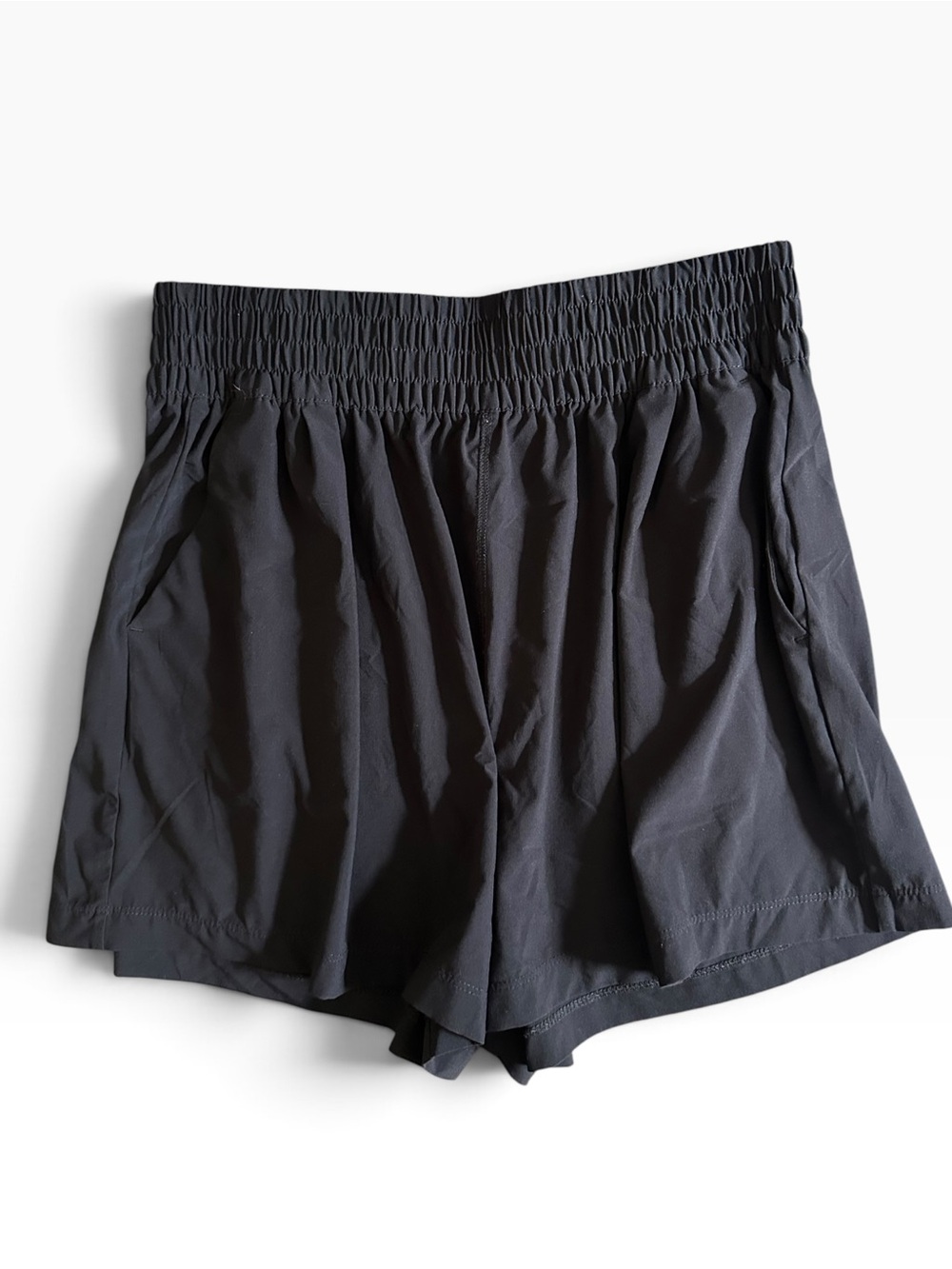 Vuori • Villa Short — Black